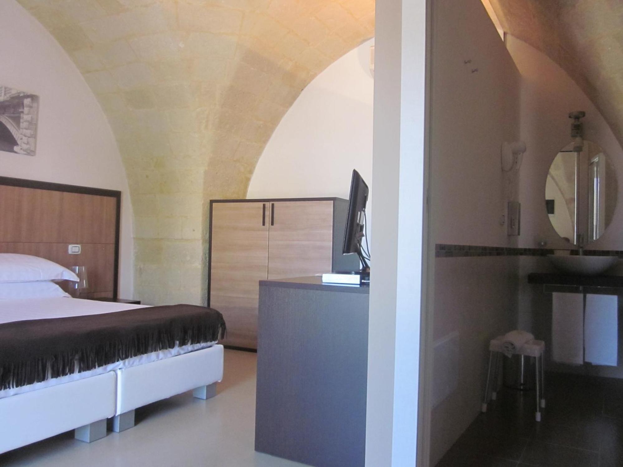 טאראנטו Albergo Del Sole מראה חיצוני תמונה