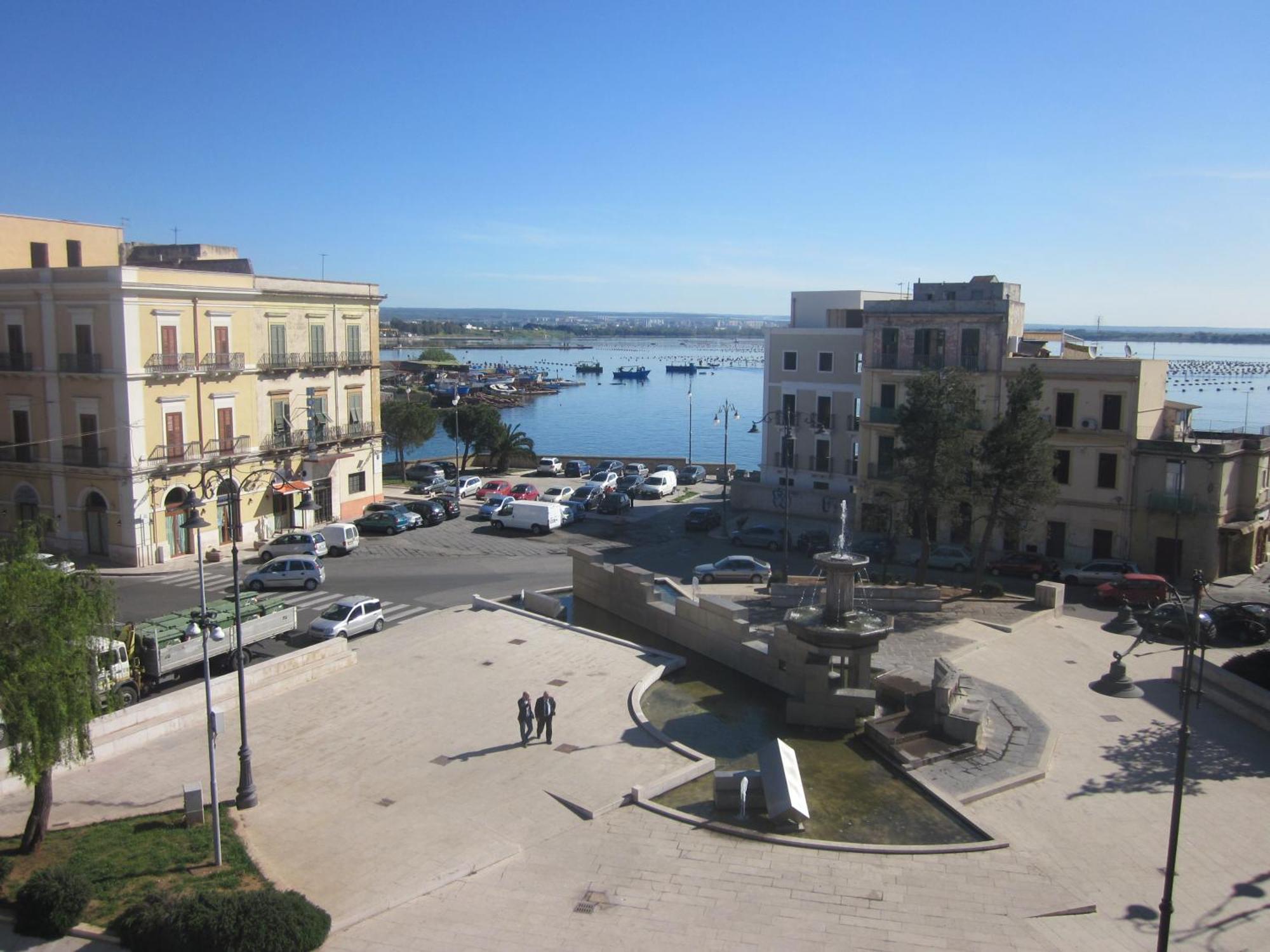 טאראנטו Albergo Del Sole מראה חיצוני תמונה