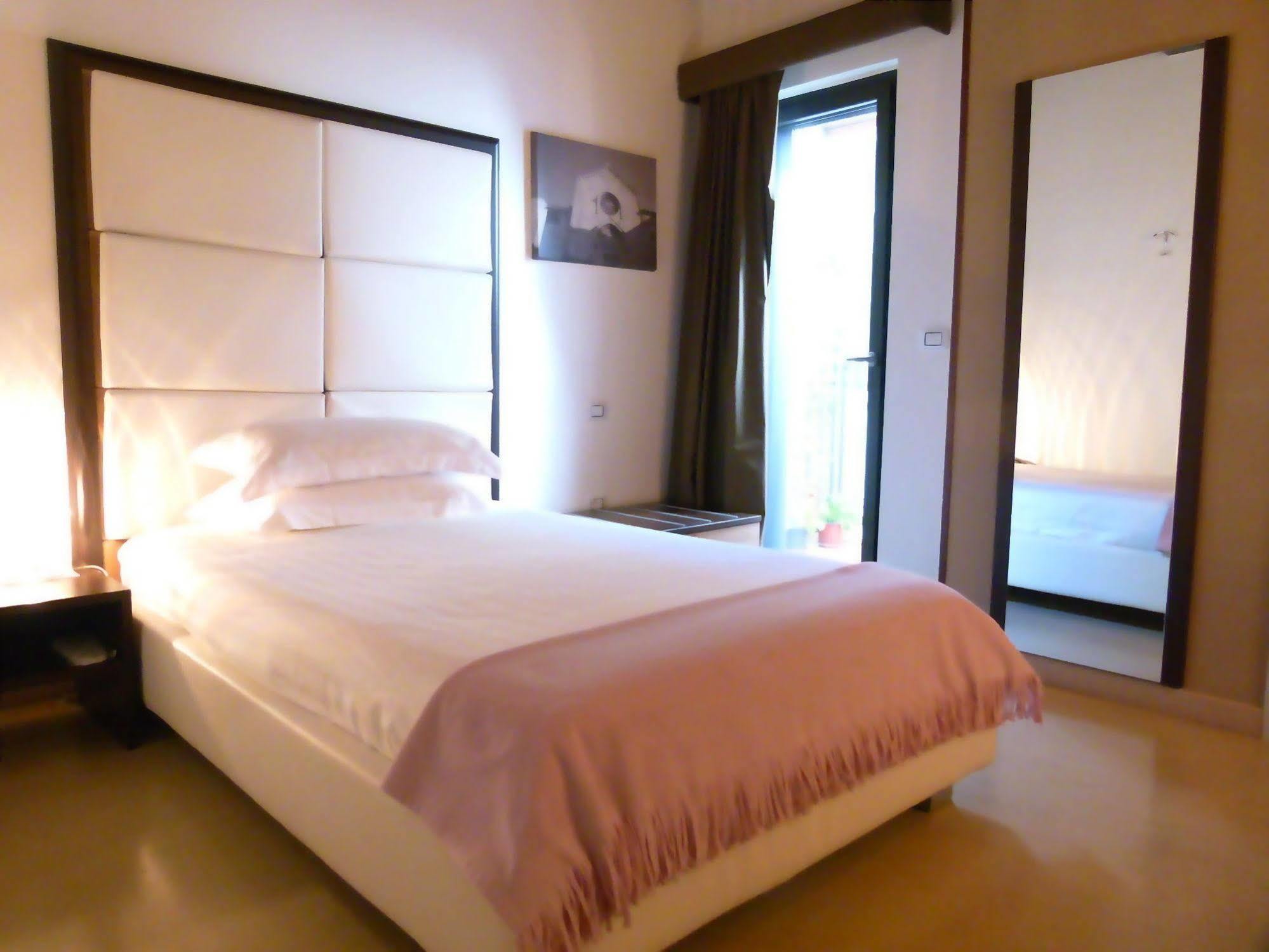 טאראנטו Albergo Del Sole מראה חיצוני תמונה