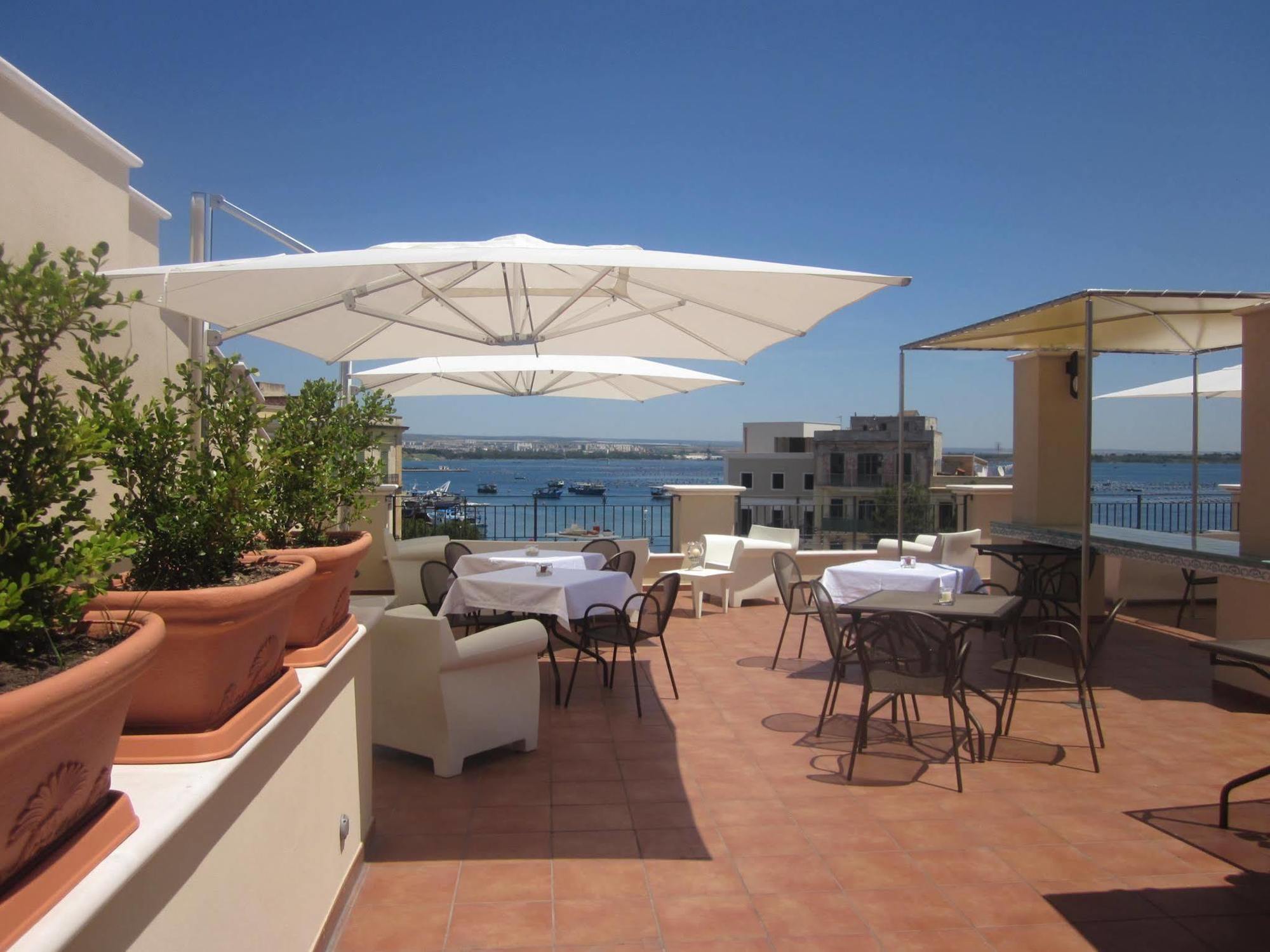 טאראנטו Albergo Del Sole מראה חיצוני תמונה